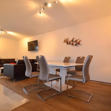 300 Meter Zur Ostsee Daire *